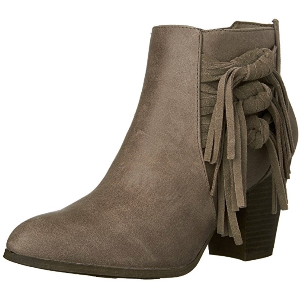 Fergilicious Clover booties size 9 (gray)